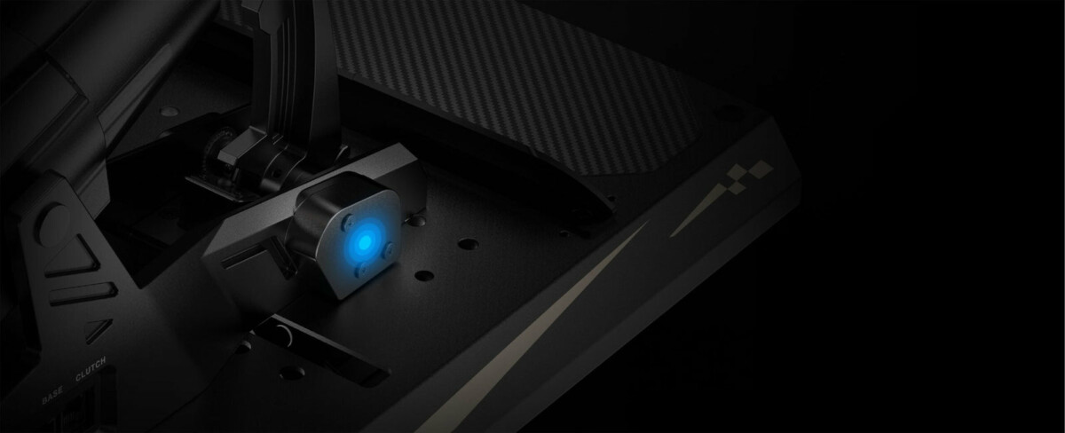 MOZA mBooster Active Pedal Set compatibility and PC connection - OCRacing