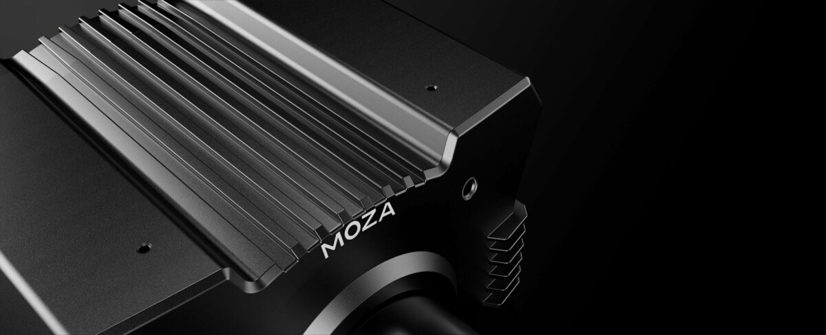 MOZA R12 V2 aviation-grade aluminum housing - OCRacing